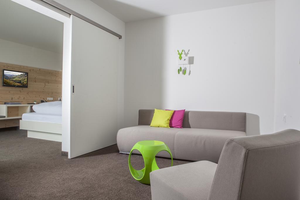 Hotel Die Alm Oberkirch  Chambre photo
